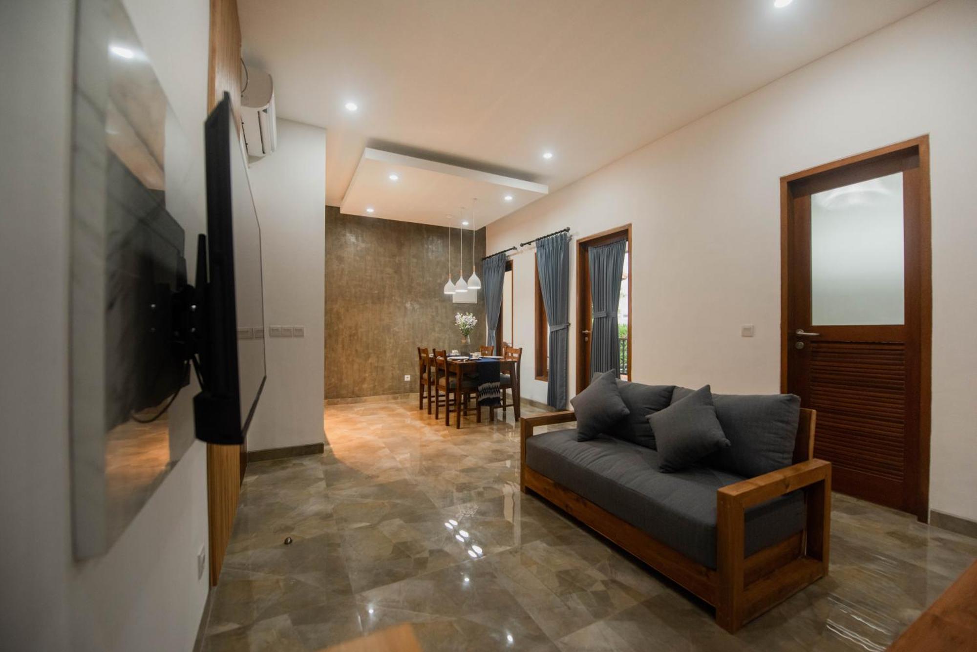 Sandat Hotel Legian Exterior photo