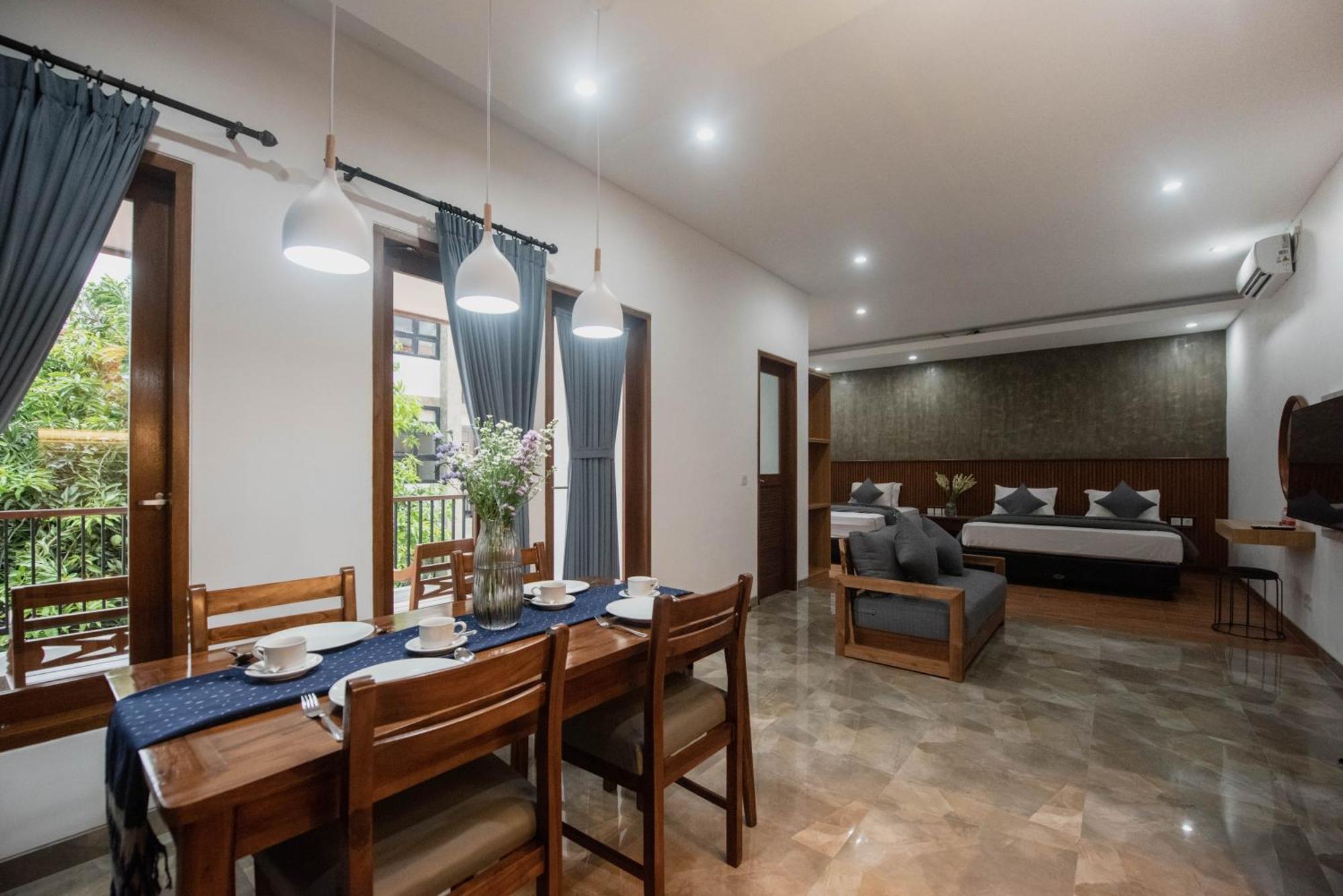 Sandat Hotel Legian Exterior photo